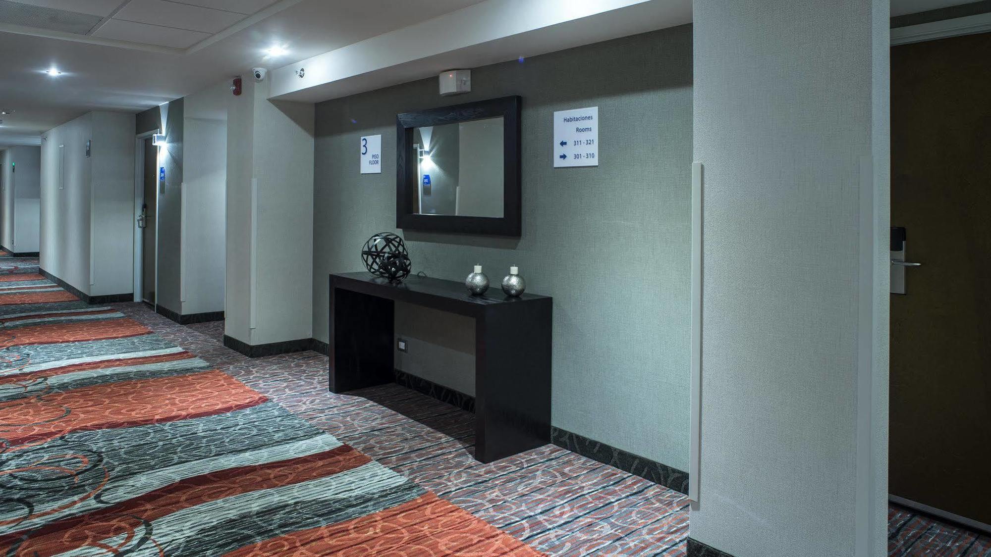 Holiday Inn Express & Suites Chihuahua Juventud By Ihg Kültér fotó