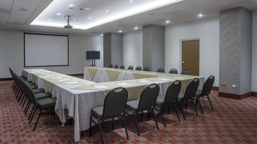 Holiday Inn Express & Suites Chihuahua Juventud By Ihg Kültér fotó